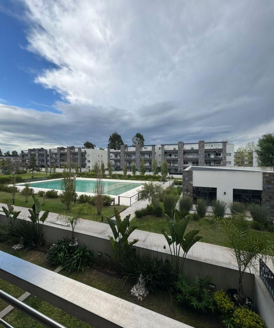 Foto de Excelente Departamento 2 Ambientes en Alquiler - Ayres de Canning, imagen 2
