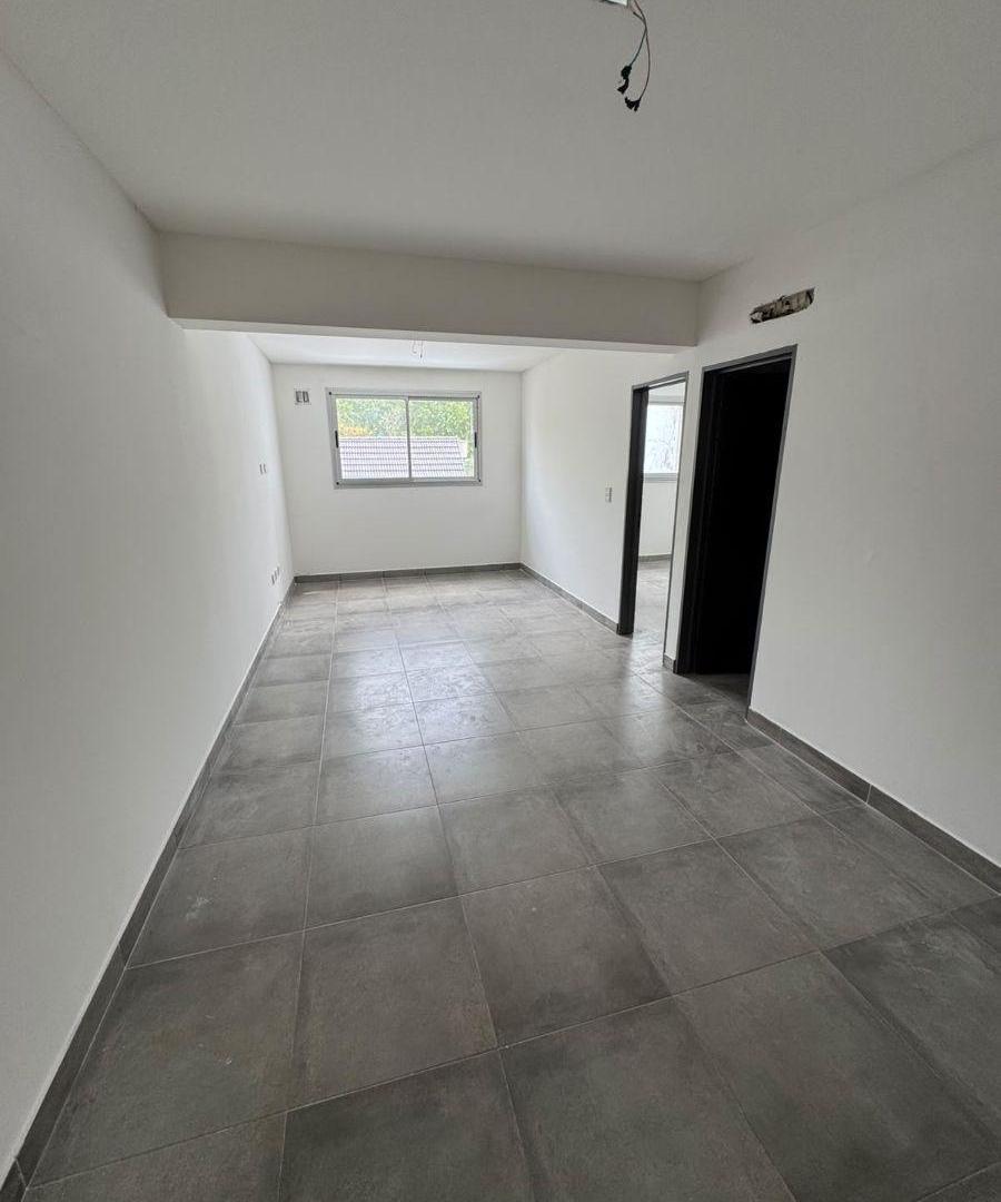 Foto de Oficina comercial en excelente ubicación - Monte Grande, imagen 4