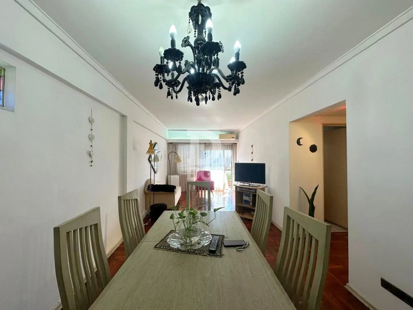 Departamento 4 ambientes con cochera en venta en Lanús Oeste 3