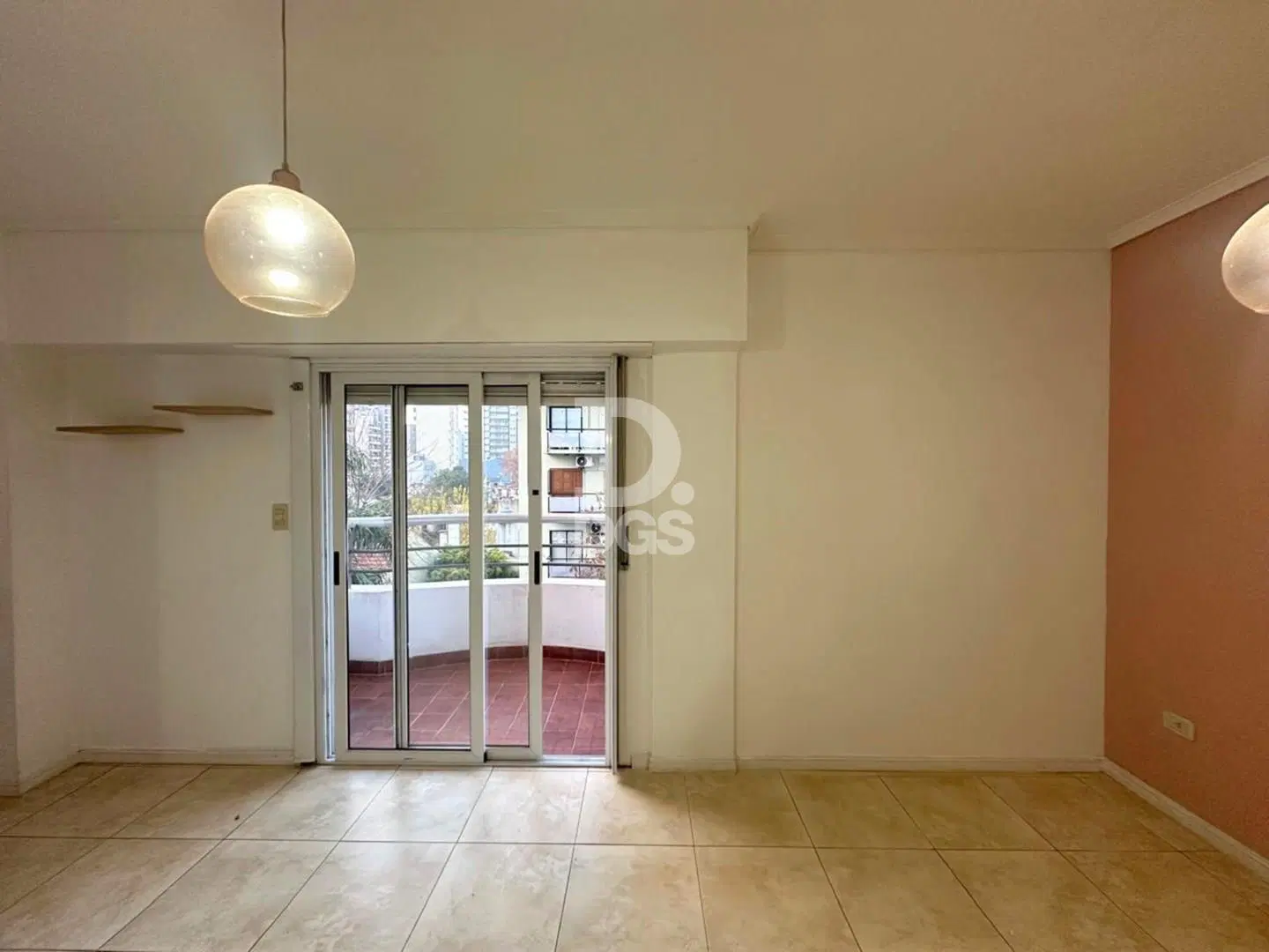 Departamento Semipiso 2 ambientes en Alquiler en Lanús Este 2