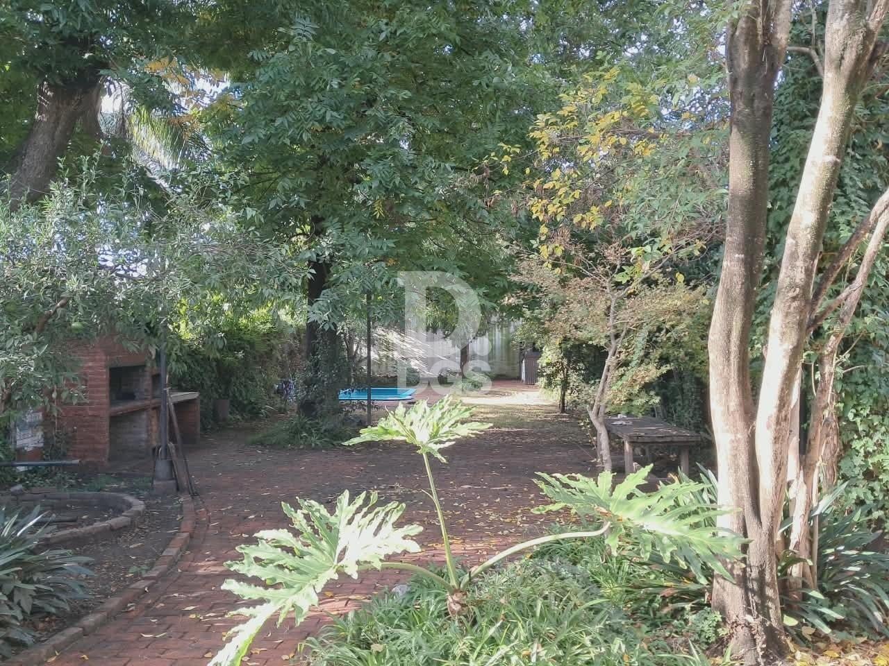 Casa Chalet en Venta en Temperley, Lomas de Zamora, G.B.A. Zona Sur