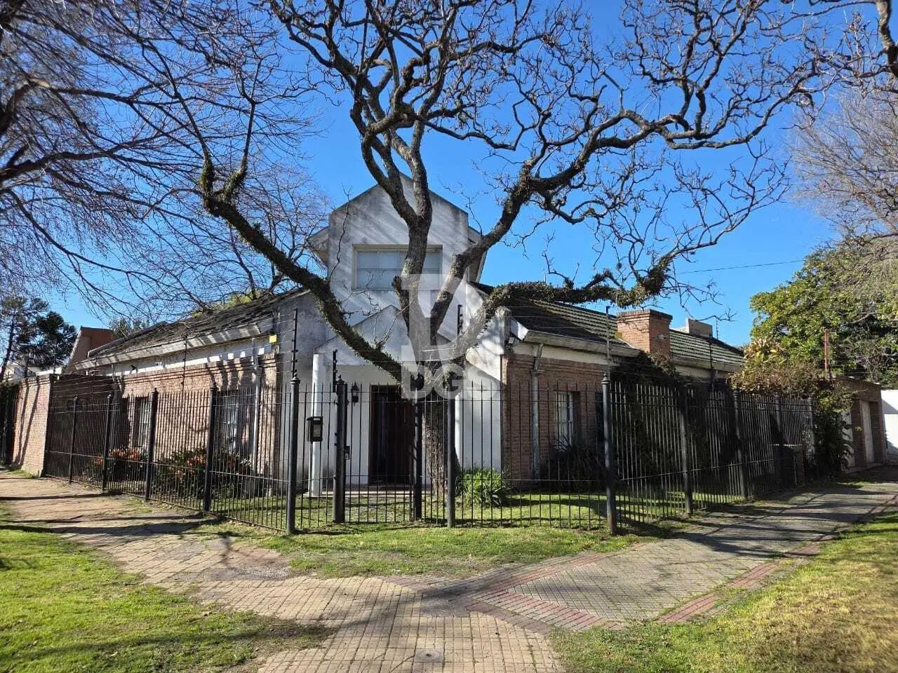 Casa Chalet  en Alquiler en Lomas de Zamora, G.B.A. Zona Sur, Argentina 4