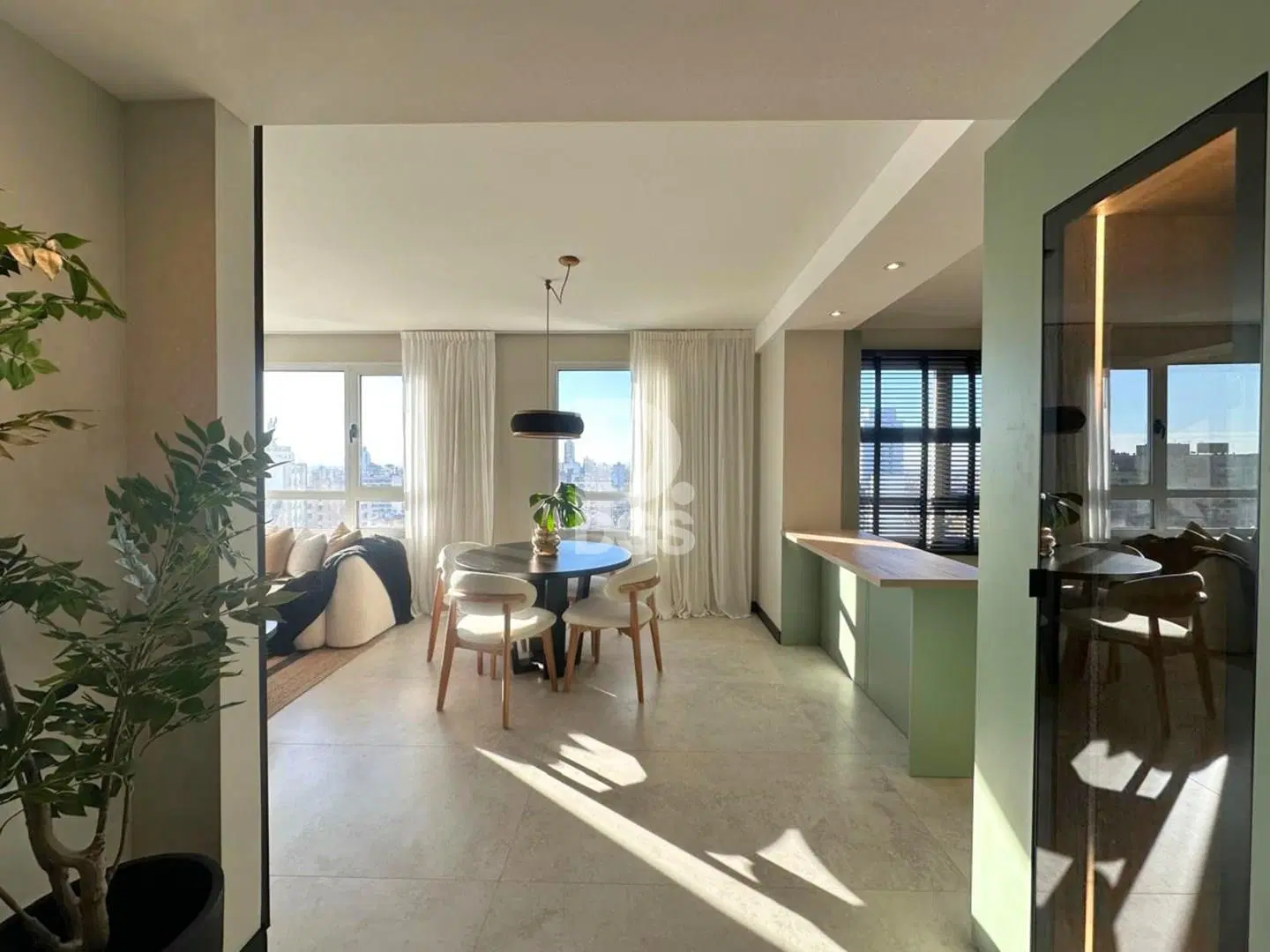 Departamento 3 ambientes amoblado en Venta en las Lomitas, Lomas de Zamora 2