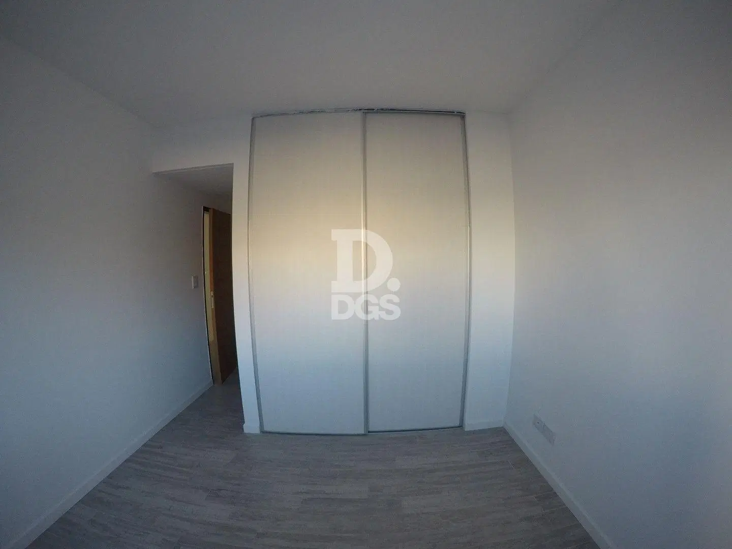 Departamento 5 ambientes en venta en Banfield 2