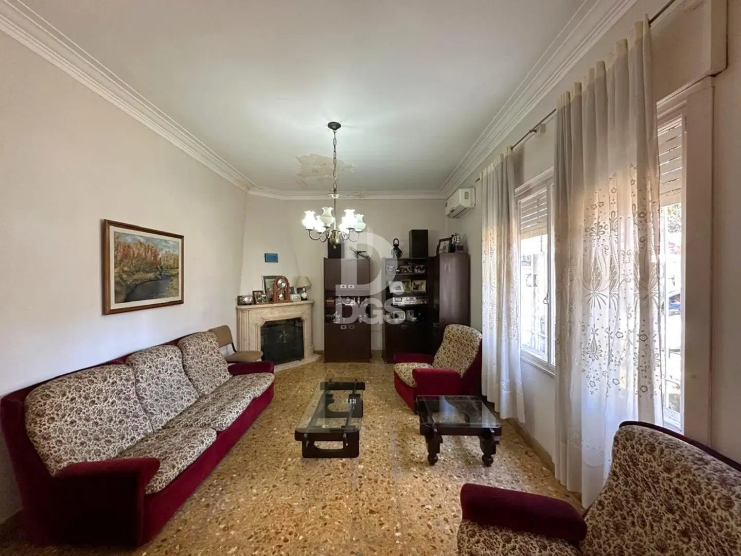 Casa Chalet 4 ambientes con cochera en Venta en Lomas de Zamora 2