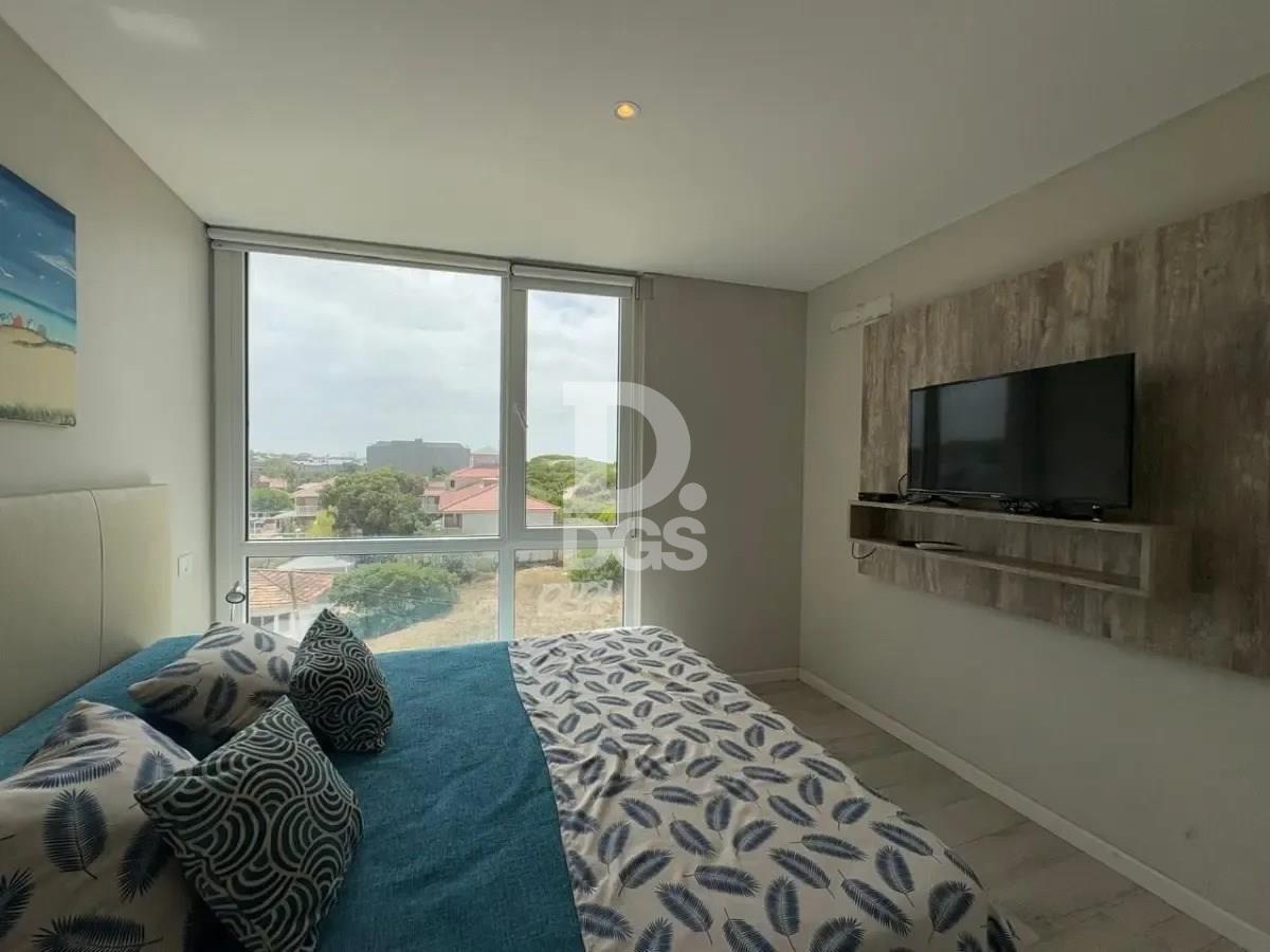 Foto de Departamento 2 ambientes con cochera en Venta en Mar de Ostende, Pinamar, imagen 5