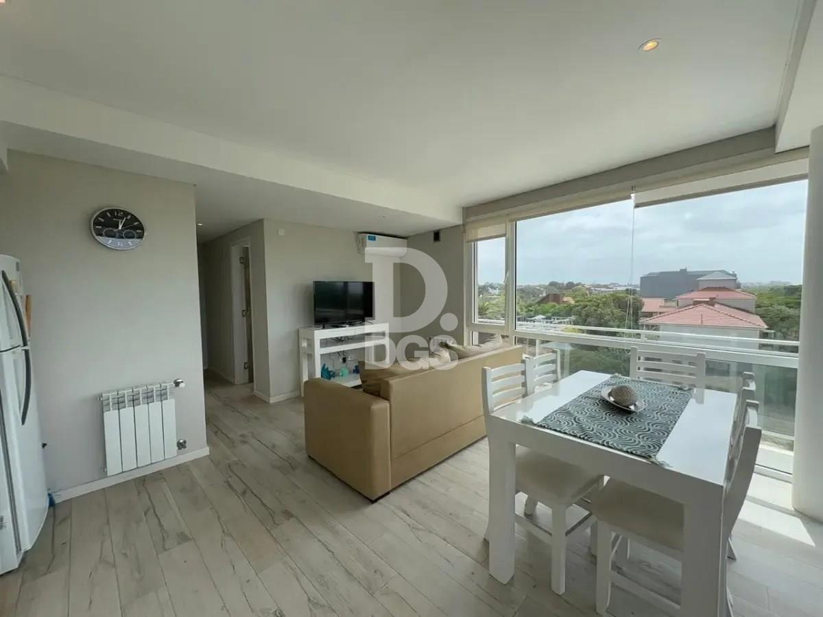 Foto de Departamento 2 ambientes con cochera en Venta en Mar de Ostende, Pinamar, imagen 3