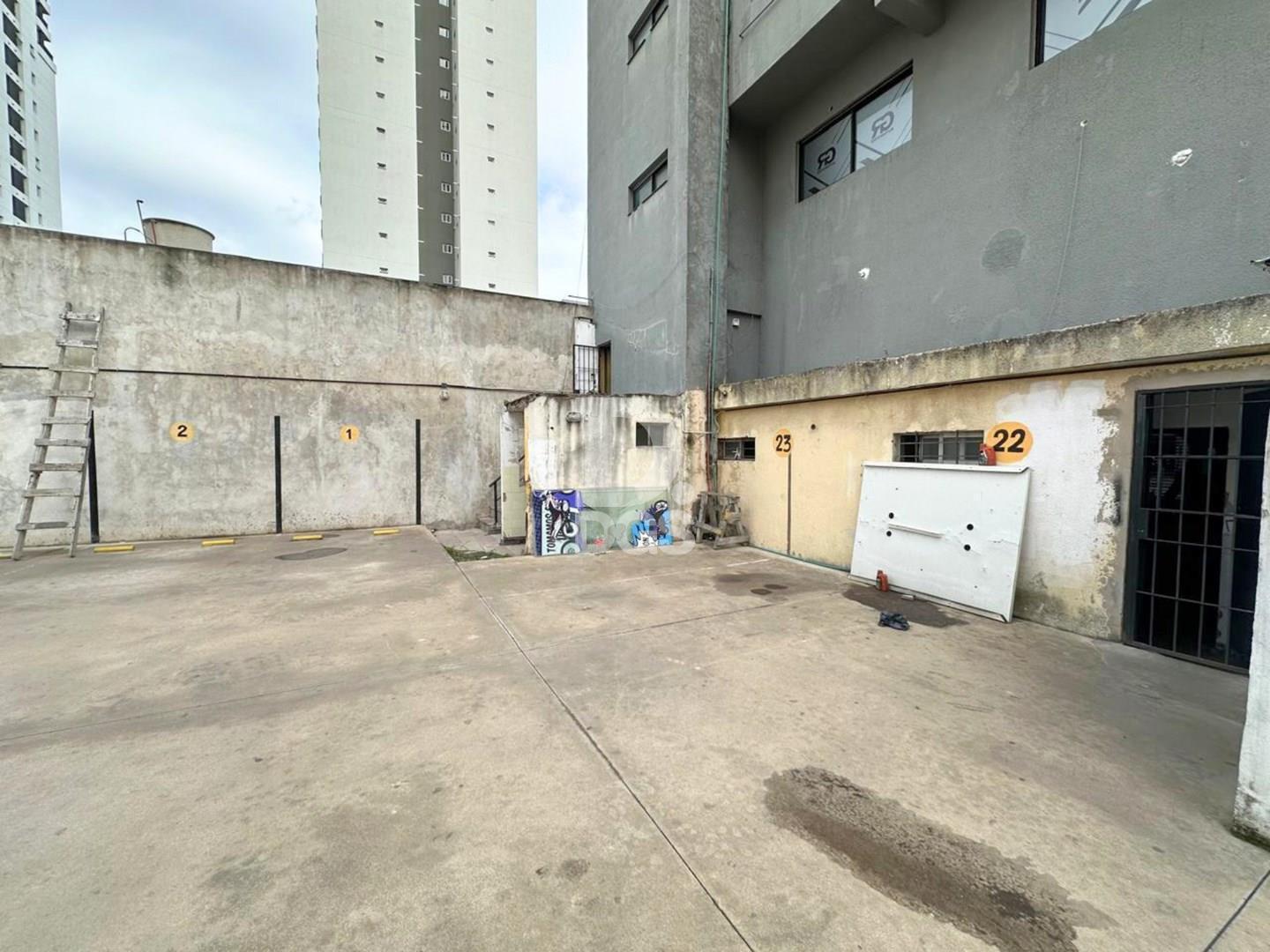 Foto de Venta de complejo comercial en Banfield, imagen 2