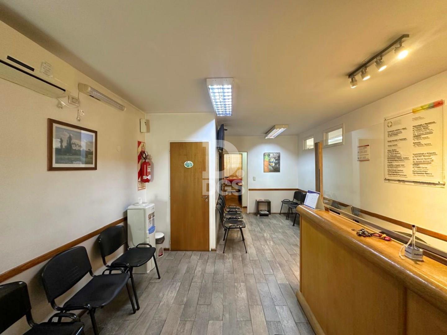 Foto de Departamento 5 ambientes en venta en Avellaneda, imagen 1
