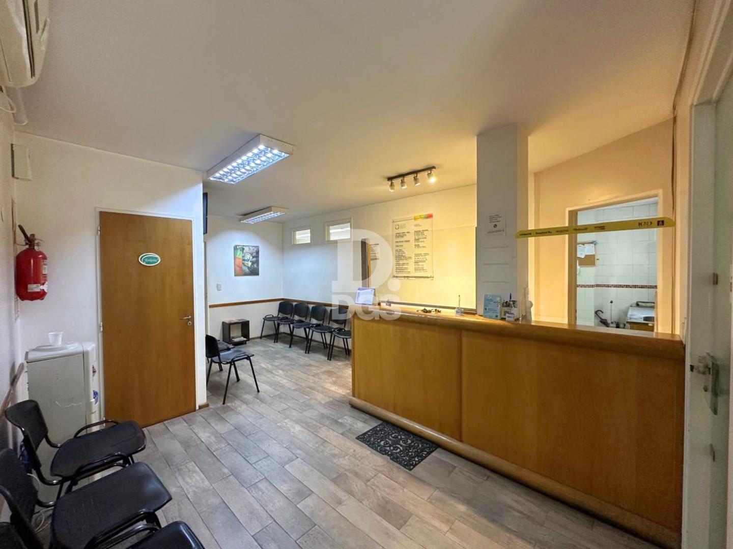 Foto de Departamento 5 ambientes en venta en Avellaneda, imagen 2