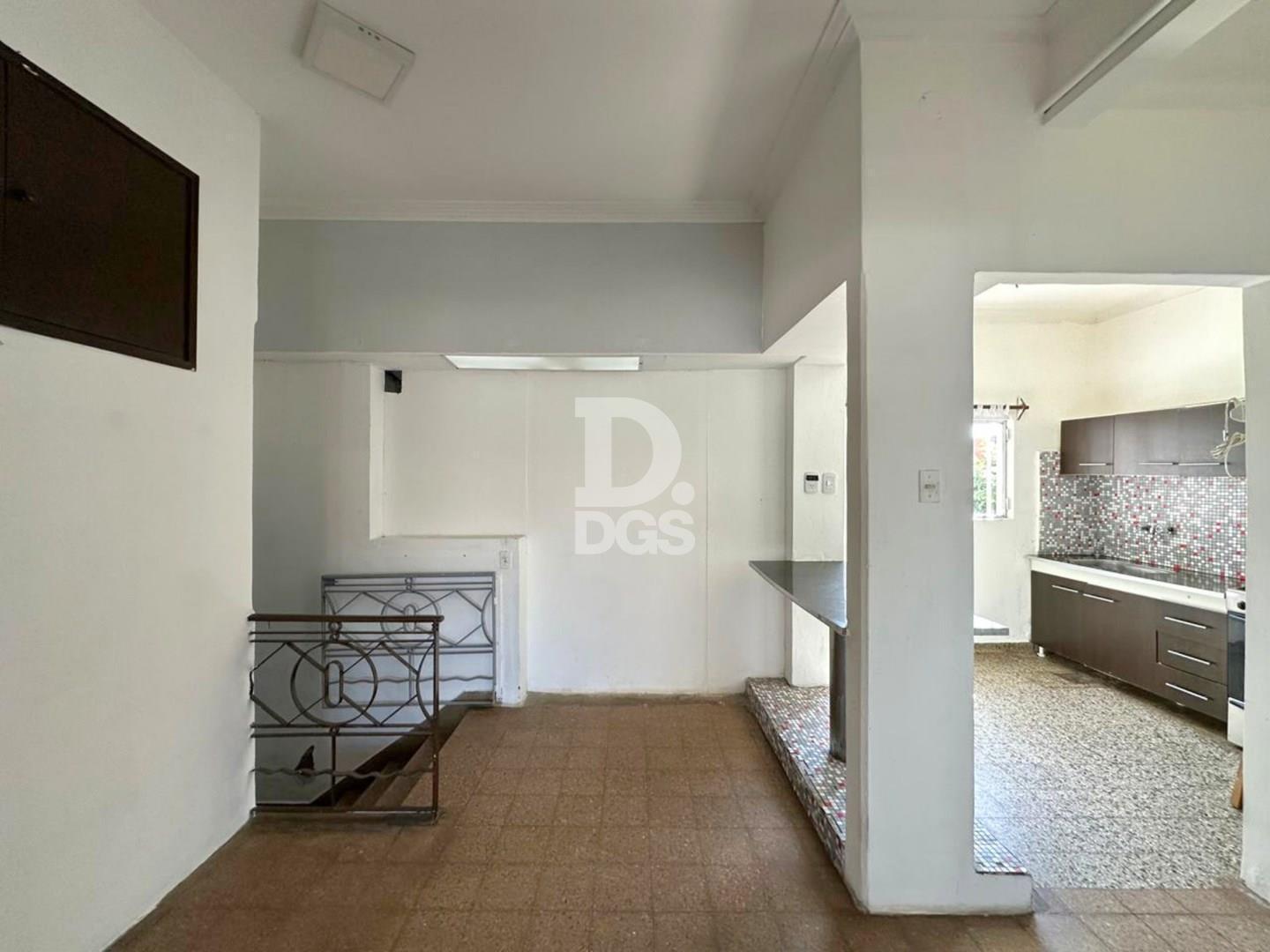 Foto de Departamento PH 2 ambientes y 1/2 en venta en Remedios De Escalada, imagen 2