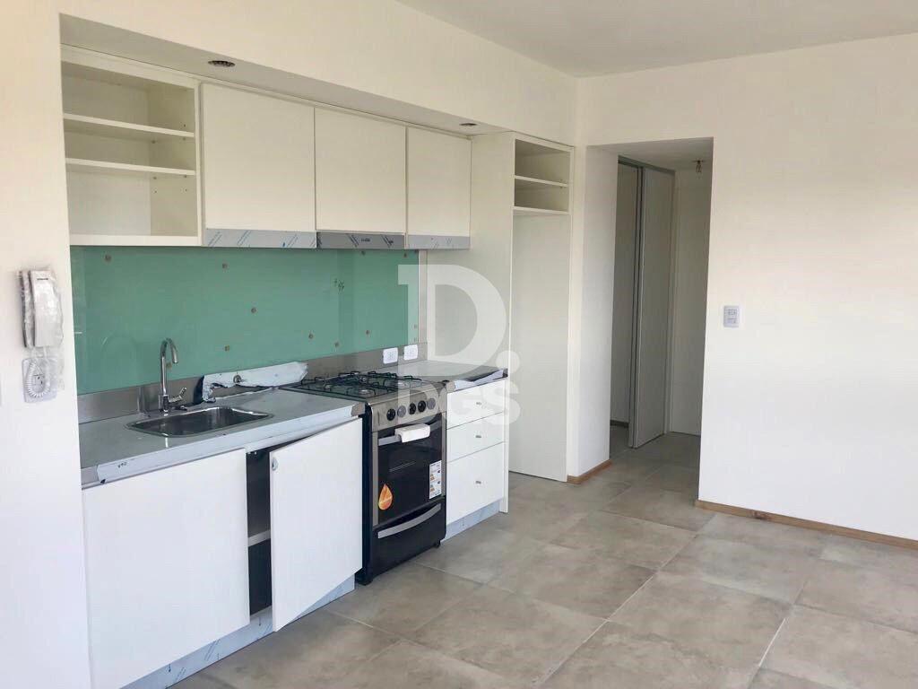 Foto de Venta de departamento de 2 ambientes en Banfield Este, imagen 3