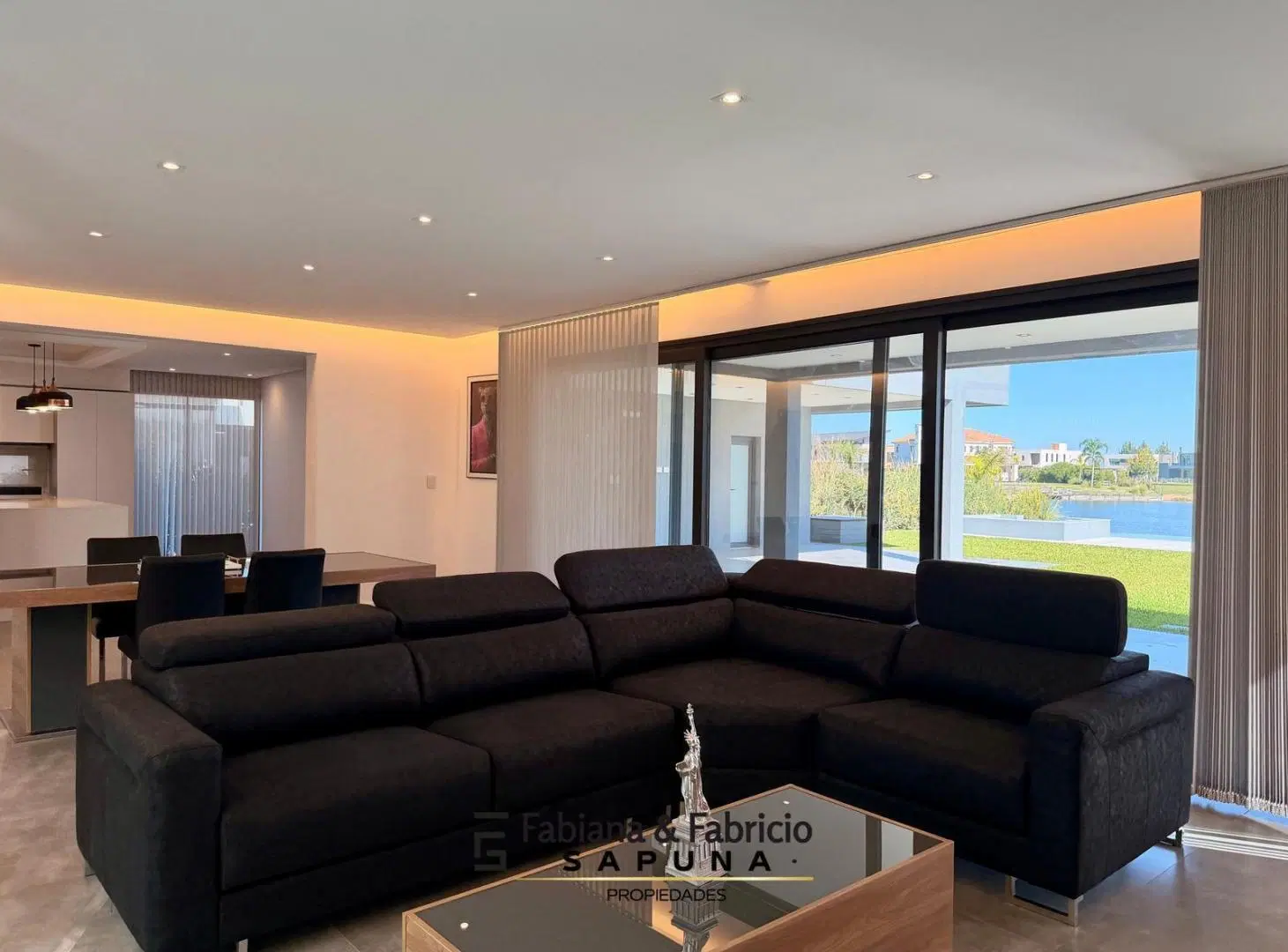 VENTA CASA 6 AMBIENTES AMOBLADA FONDO A LAGUNA - TERRALAGOS 2