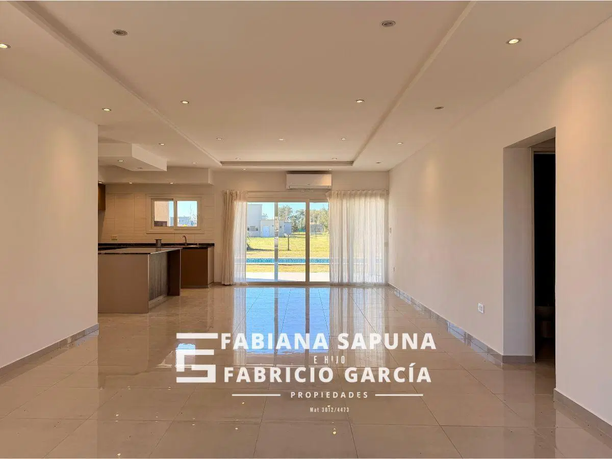 VENTA CASA 4 AMBIENTES - LAGOS DE SAN ELISEO 2