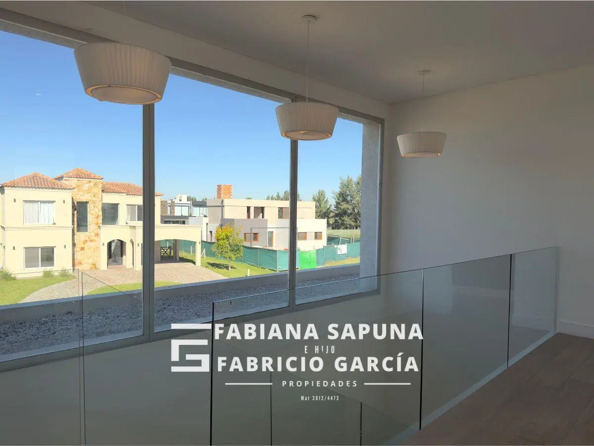 CASA EN VENTA EN TERRALAGOS 4