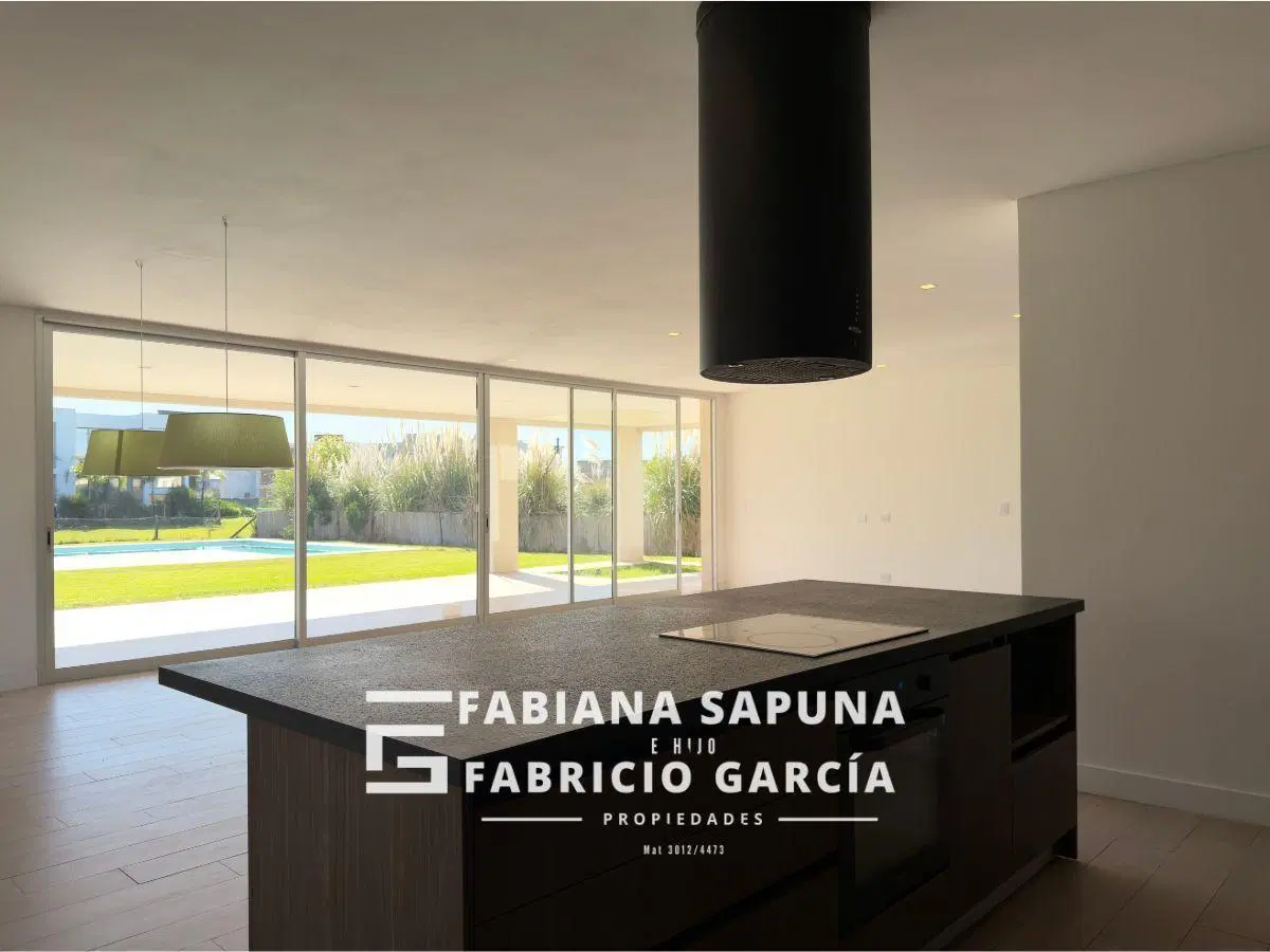 CASA EN VENTA EN TERRALAGOS 3