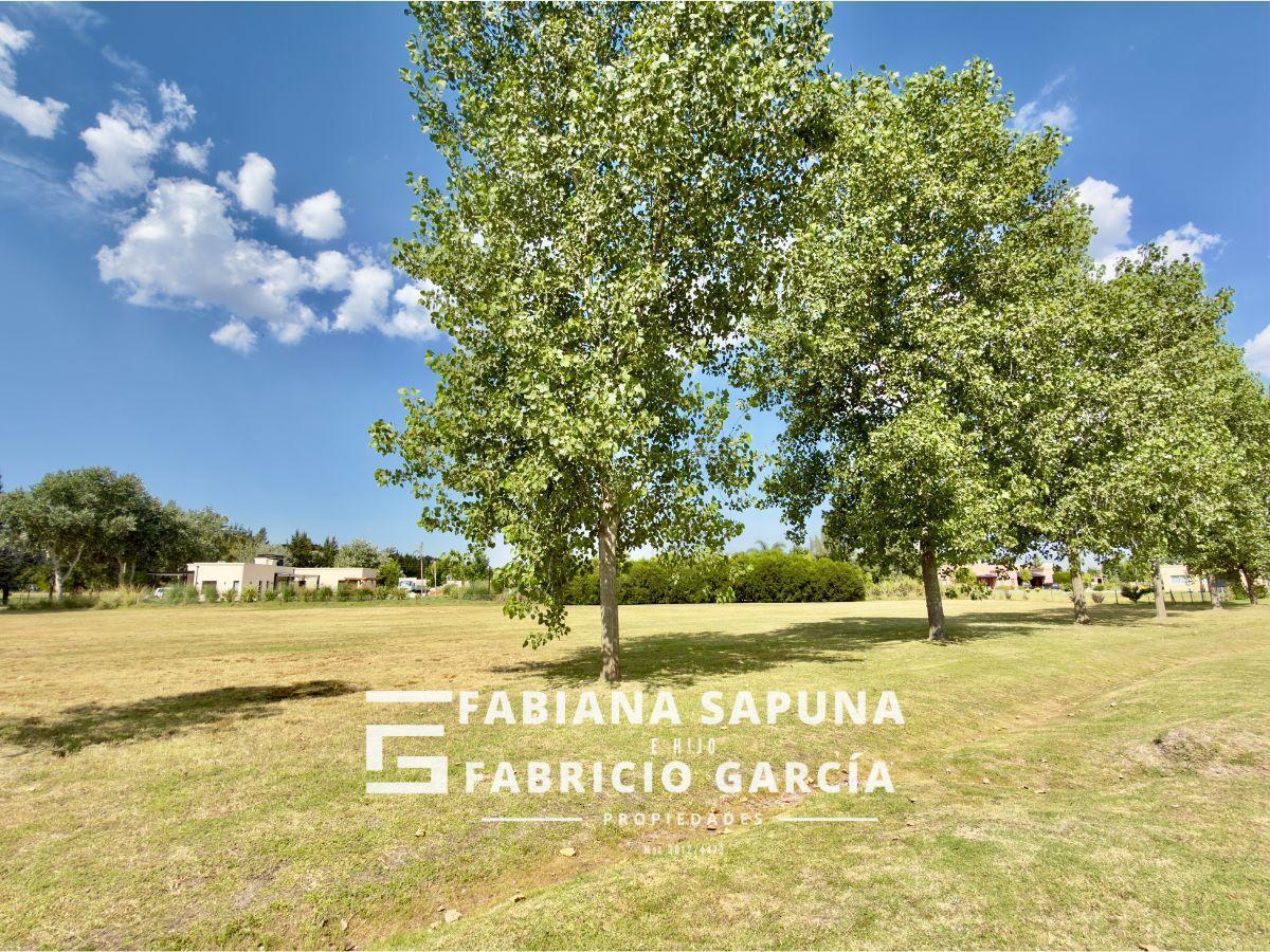 Foto de Venta lote 2300m2 Fincas de San Vicente, imagen 4