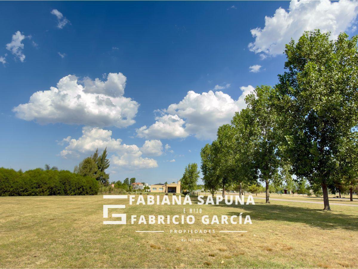 Foto de Venta lote 2300m2 Fincas de San Vicente, imagen 2