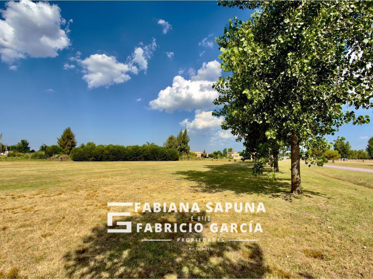 Foto de Venta lote 2300m2 Fincas de San Vicente, imagen 3