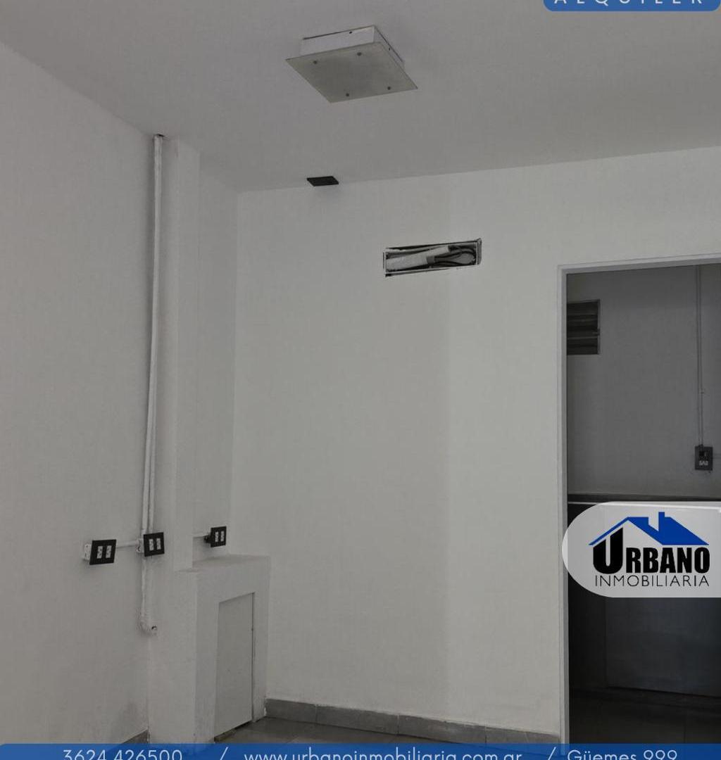 Foto de LOCAL COMERCIAL - MORENO N° 554, imagen 1