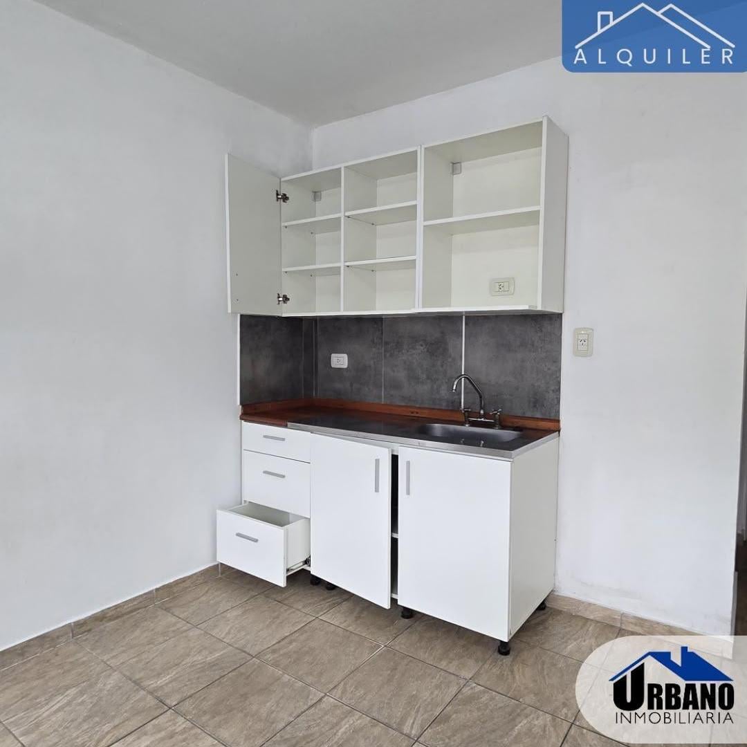 Foto de DEPARTAMENTO - JULIO E ACOSTA 1965, imagen 4