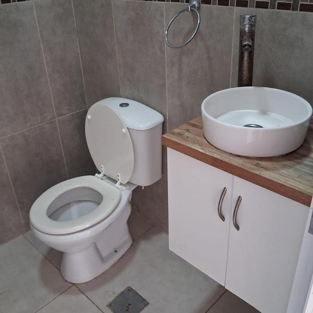 Foto de SICAS 3518 - CASA EN VENTA, imagen 4