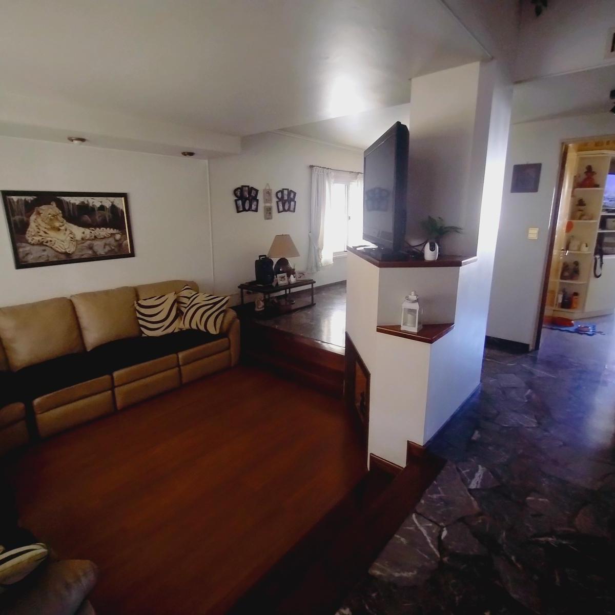 Venta Casa Sobre Dos Lotes 3 Dorm. Pileta Quincho 3