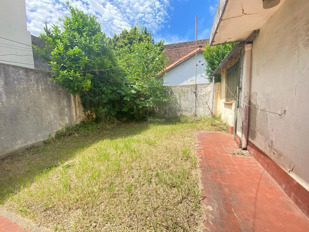 Terreno en venta en Bernal 5