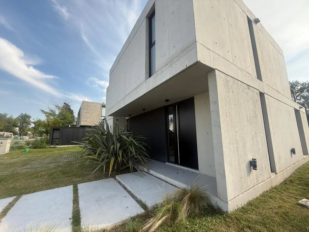 Casa en venta de 3 dormitorios con pileta 4