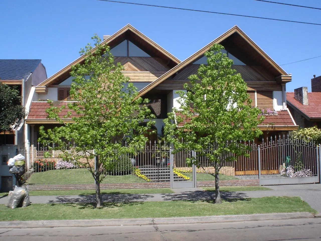Casa 6 ambientes en venta en Quilmes Oeste 3