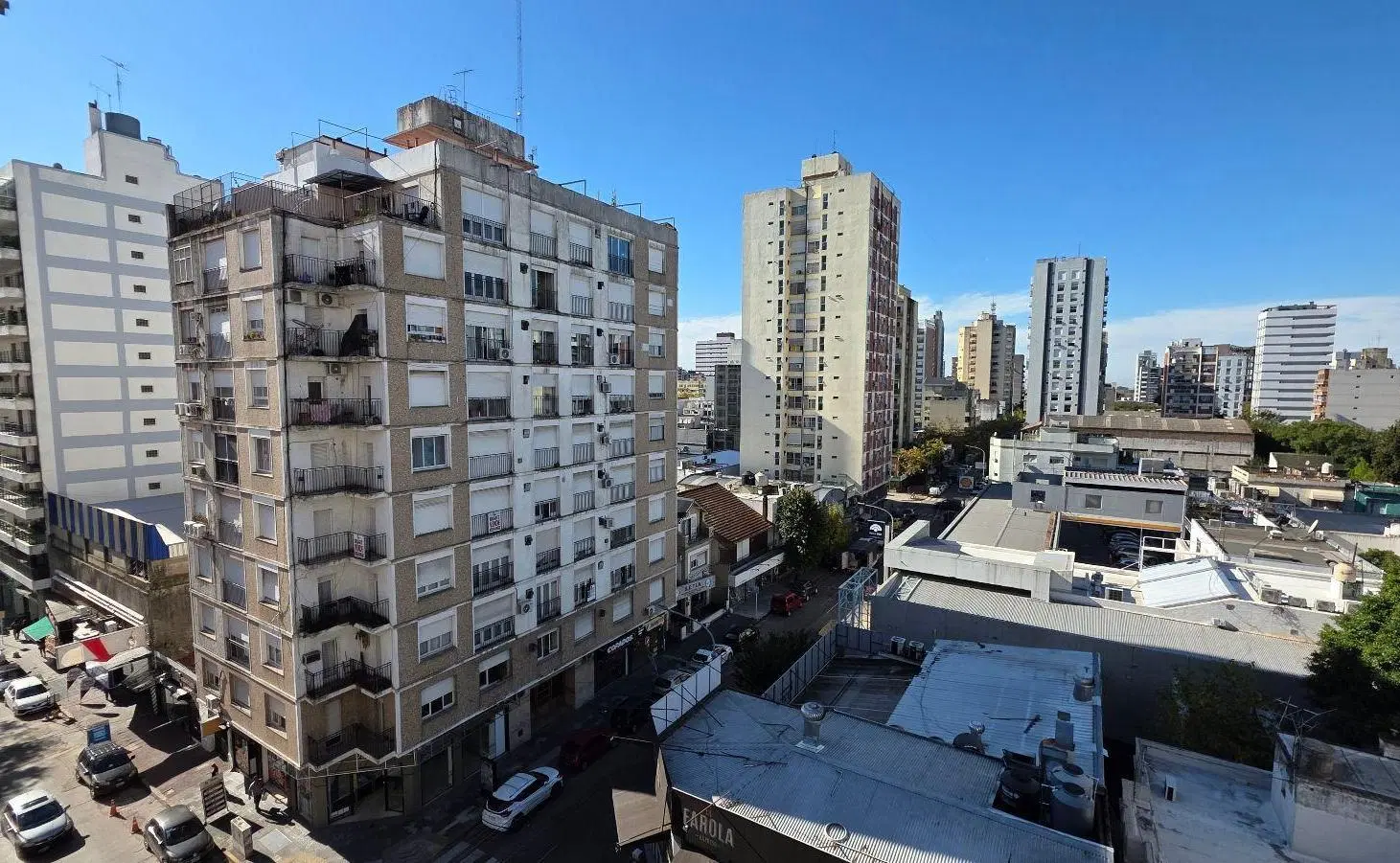 Departamento de 2 ambientes en venta en Quilmes 3