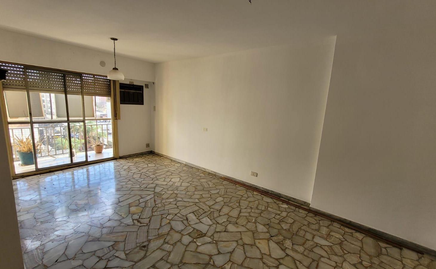 Quilmes Centro - Departamento 3 ambientes