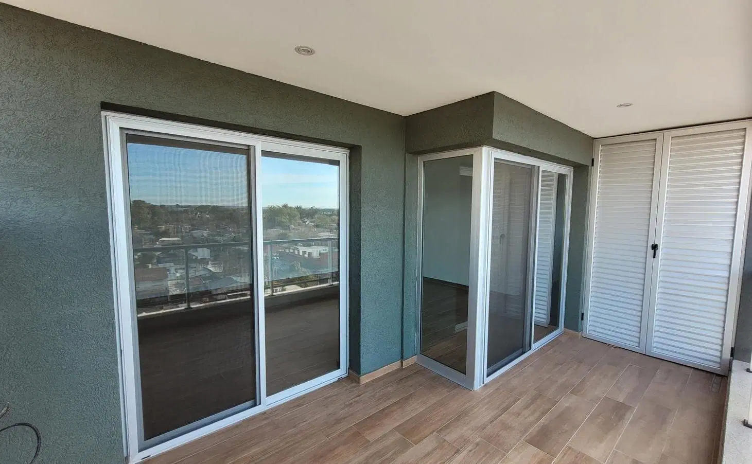 VENTA DEPARTAMENTO 4 AMB A ESTRENAR EN QUILMES CENTRO 5