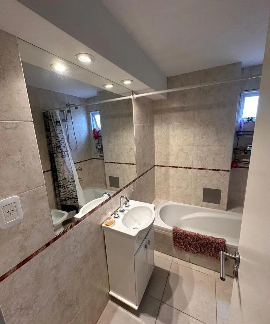 Monoambiente en venta en Bernal Oeste 2