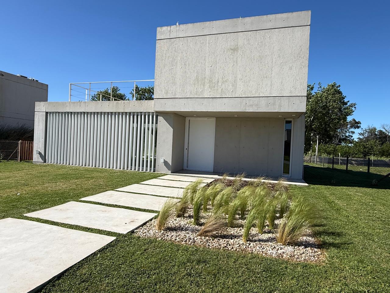 Casa en venta de 3 dormitorios con pileta en Greenville
