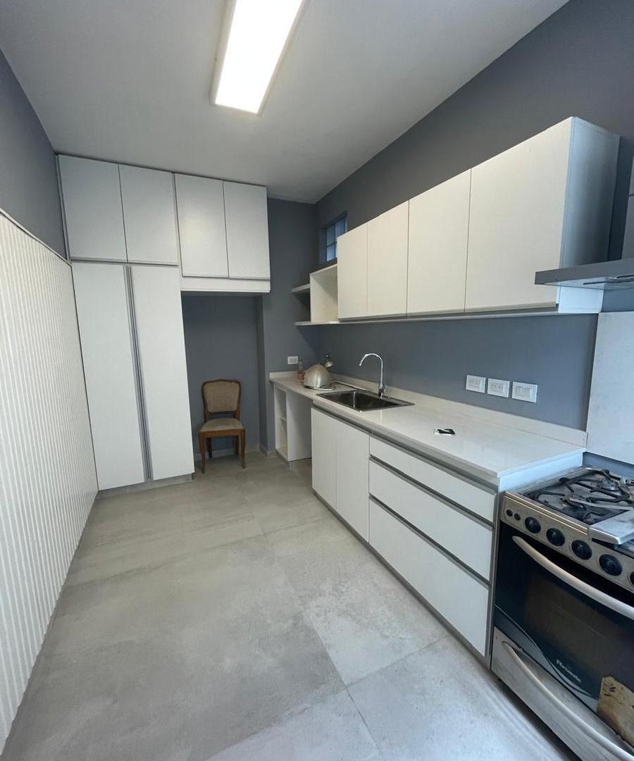 PH en venta de 2 ambientes con patio