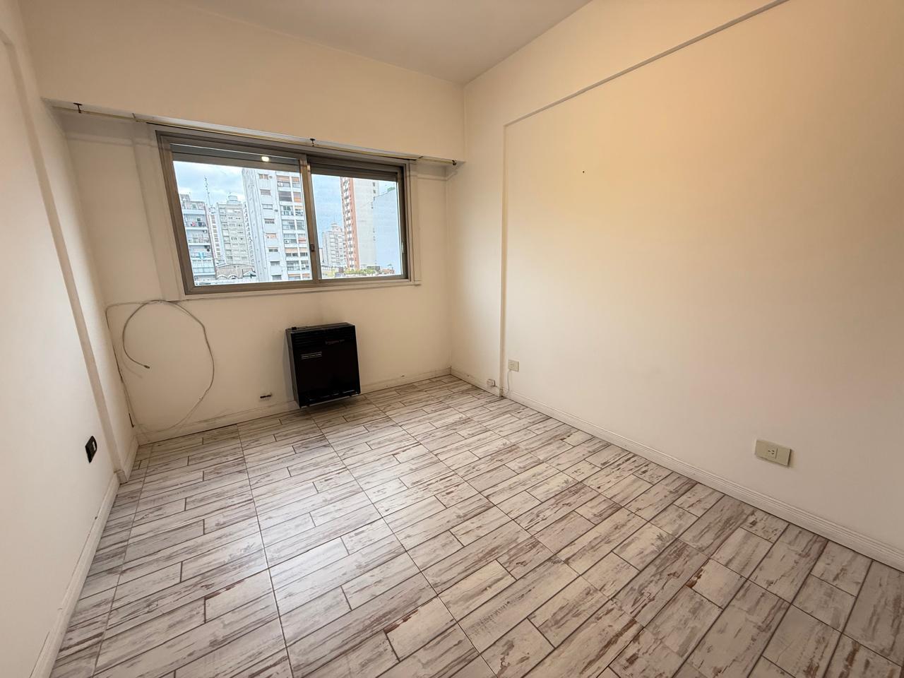 Foto de alquiler de Departamento 3 ambientes con cochera, imagen 1