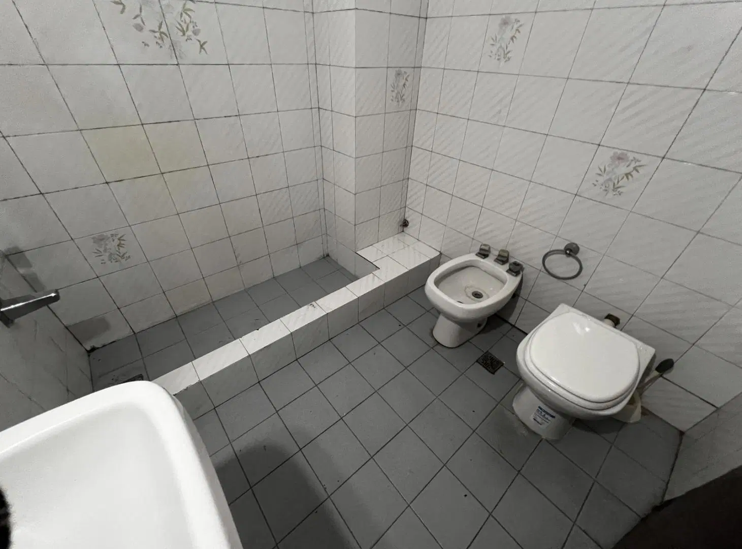 Departamento 4 ambientes en alquiler en Quilmes 5