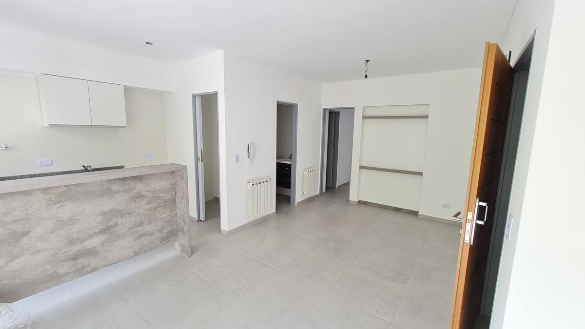 Foto de Departamento en alquiler en Quilmes, imagen 4