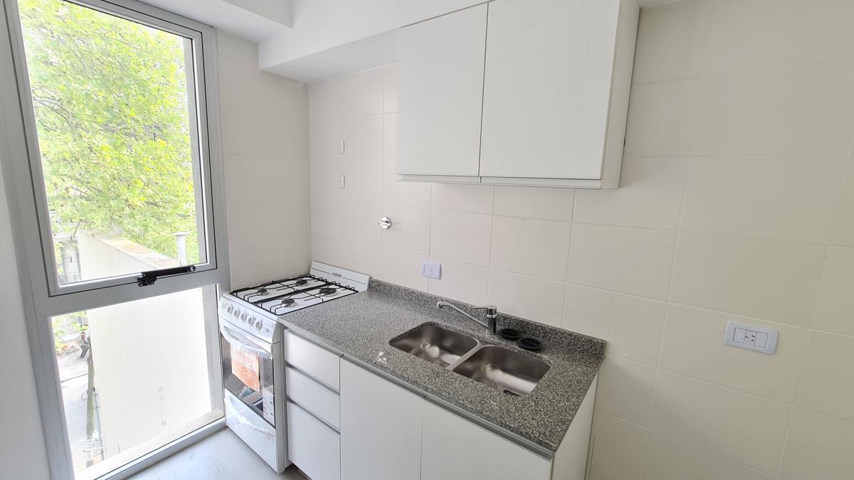 Foto de Departamento en alquiler en Quilmes, imagen 2