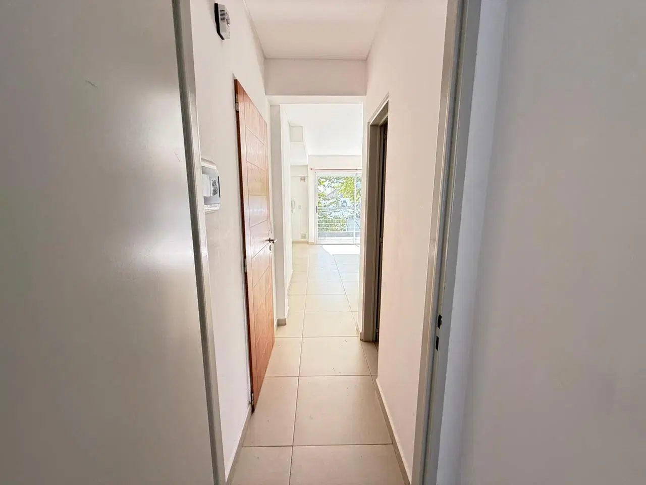 Departamento en alquiler de 2 ambientes con cochera 4