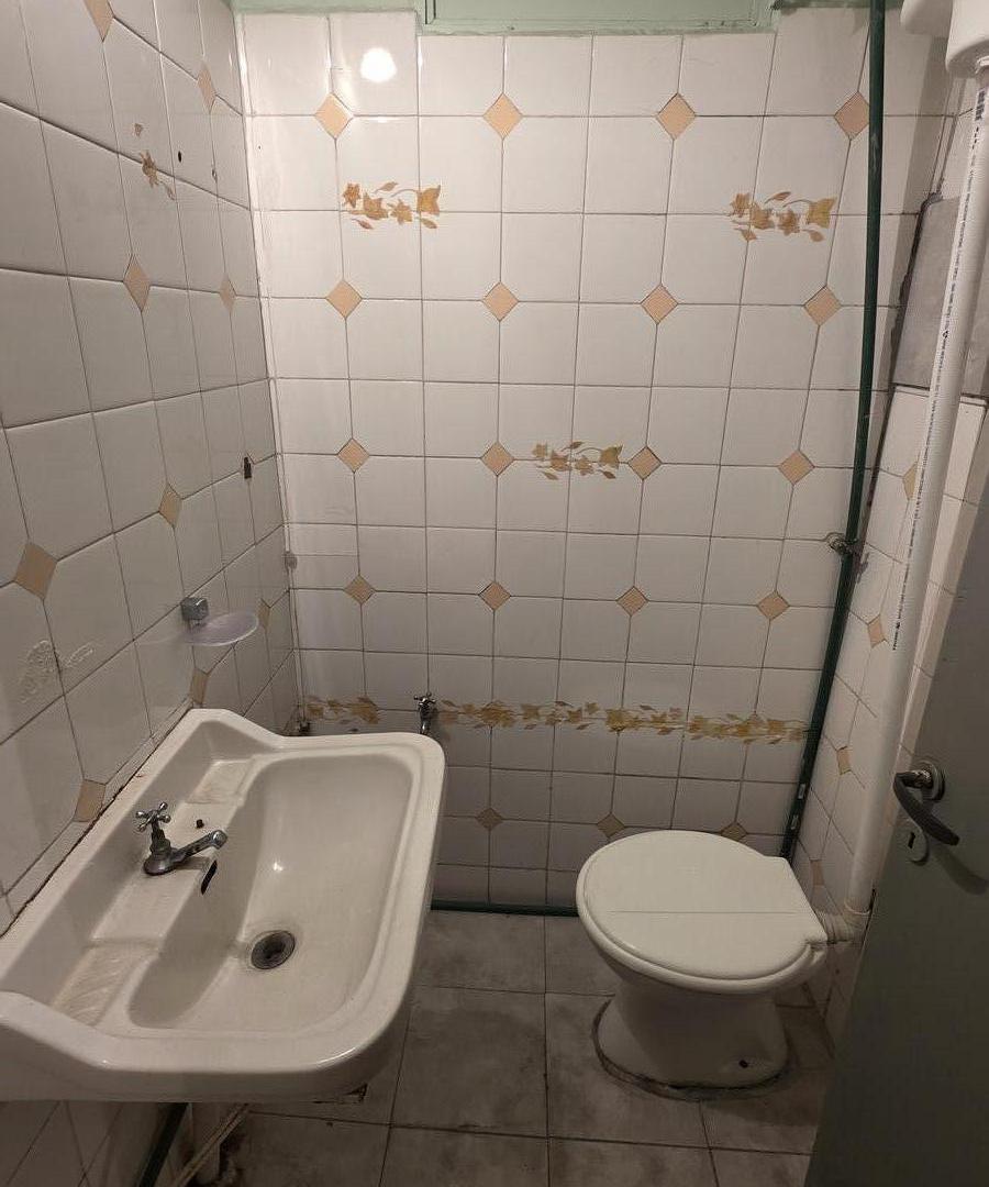 Foto de Local en Ezpeleta Este, imagen 4