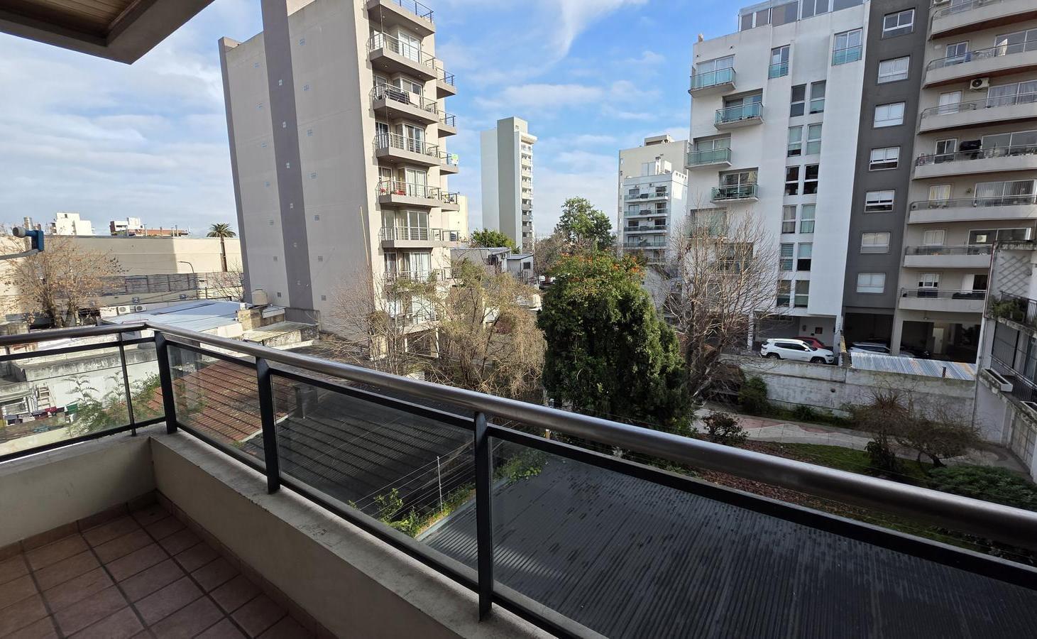 Foto de ALQUILER DEPARTAMENTO 2 AMBIENTES CON COCHERA QUILMES CENTRO, imagen 5