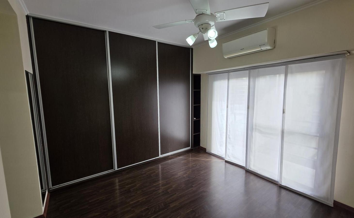 Foto de Alquiler departamento 2 ambientes con cochera Quilmes Centro, imagen 4