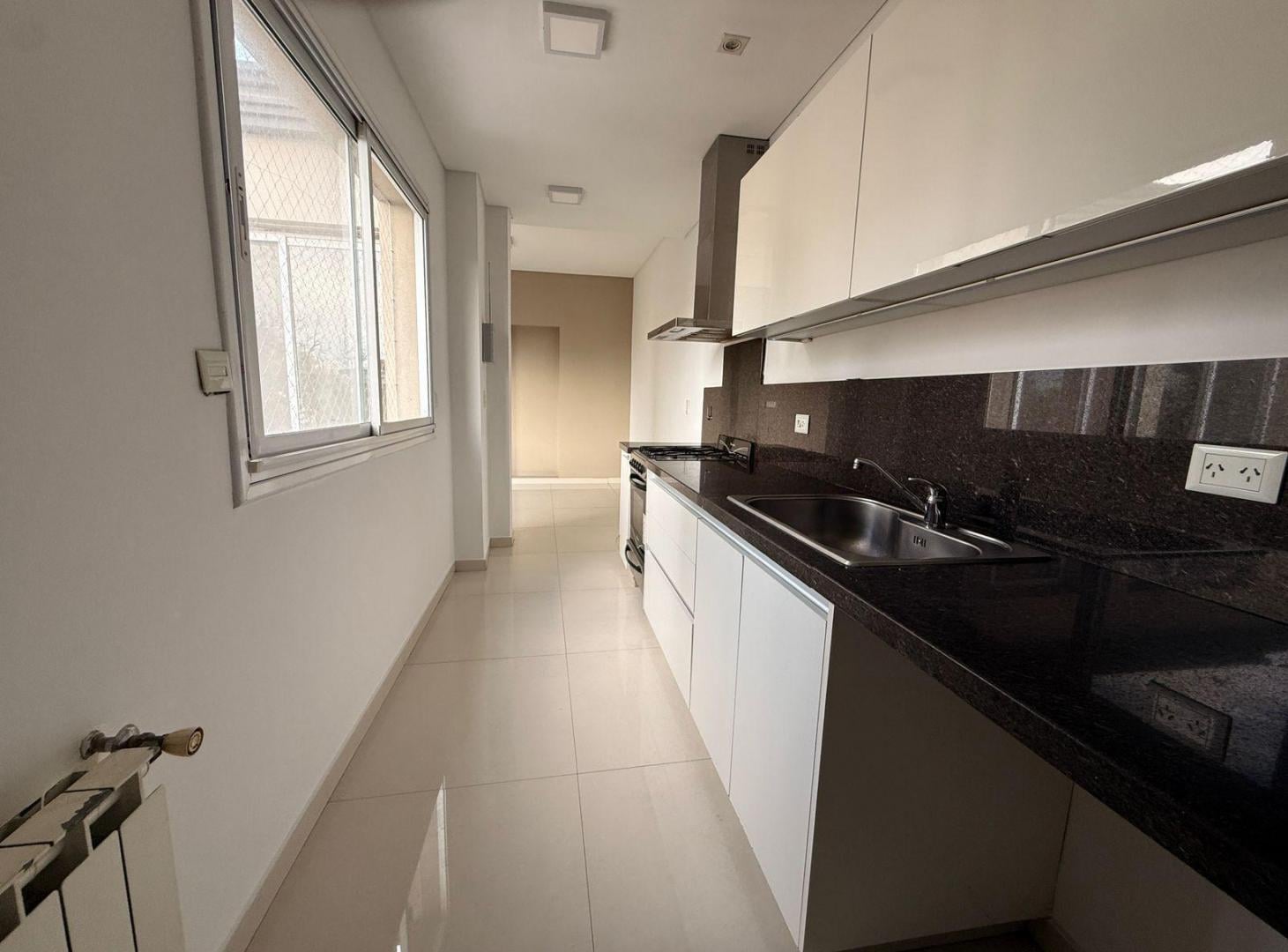 Foto de Departamento en alquiler de 3 ambientes, imagen 1