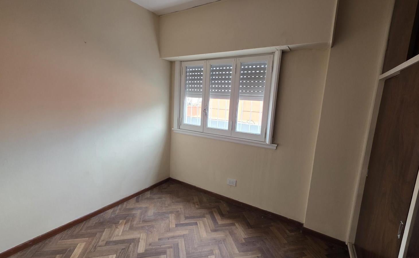 Foto de Alquiler departamento 3 ambientes en Quilmes Centro, imagen 3