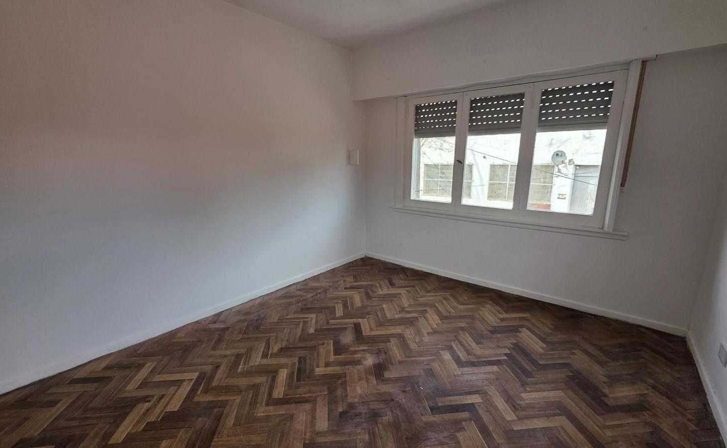 Foto de Alquiler departamento 3 ambientes en Quilmes Centro, imagen 5