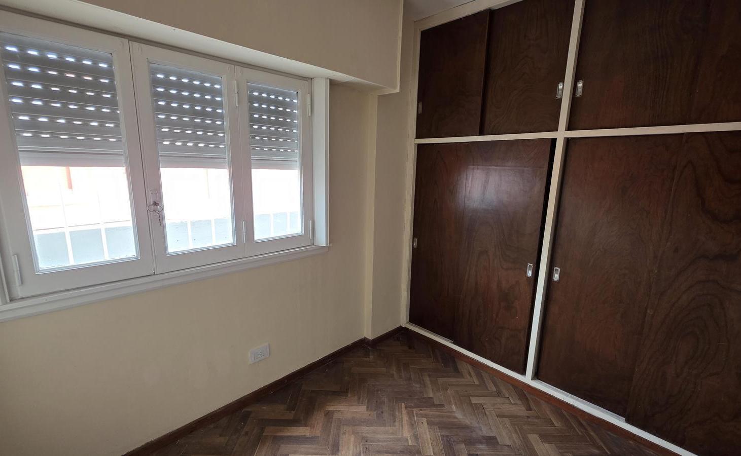 Foto de Alquiler departamento 3 ambientes en Quilmes Centro, imagen 4