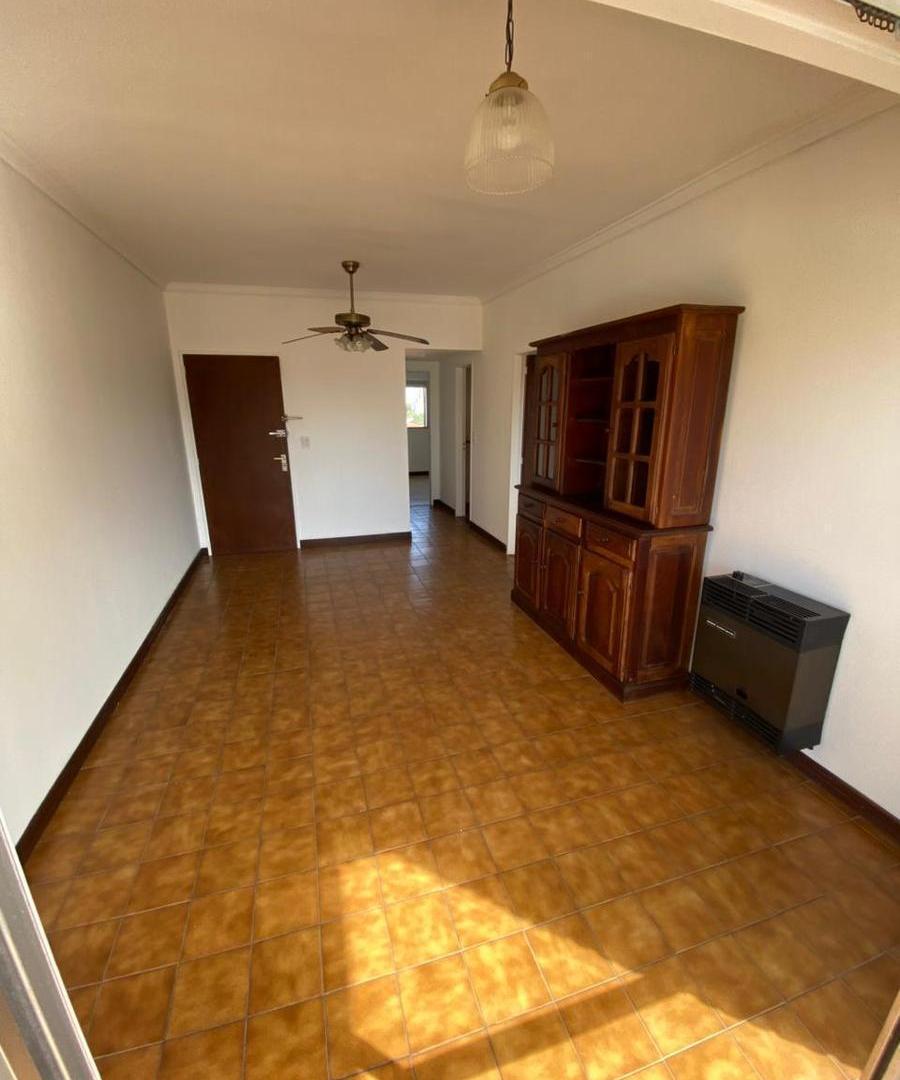 Foto de Alquiler Departamento 2 ambientes con cochera, imagen 1