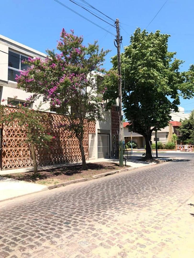 Departamento Dúplex en Venta ubicado en Banfield